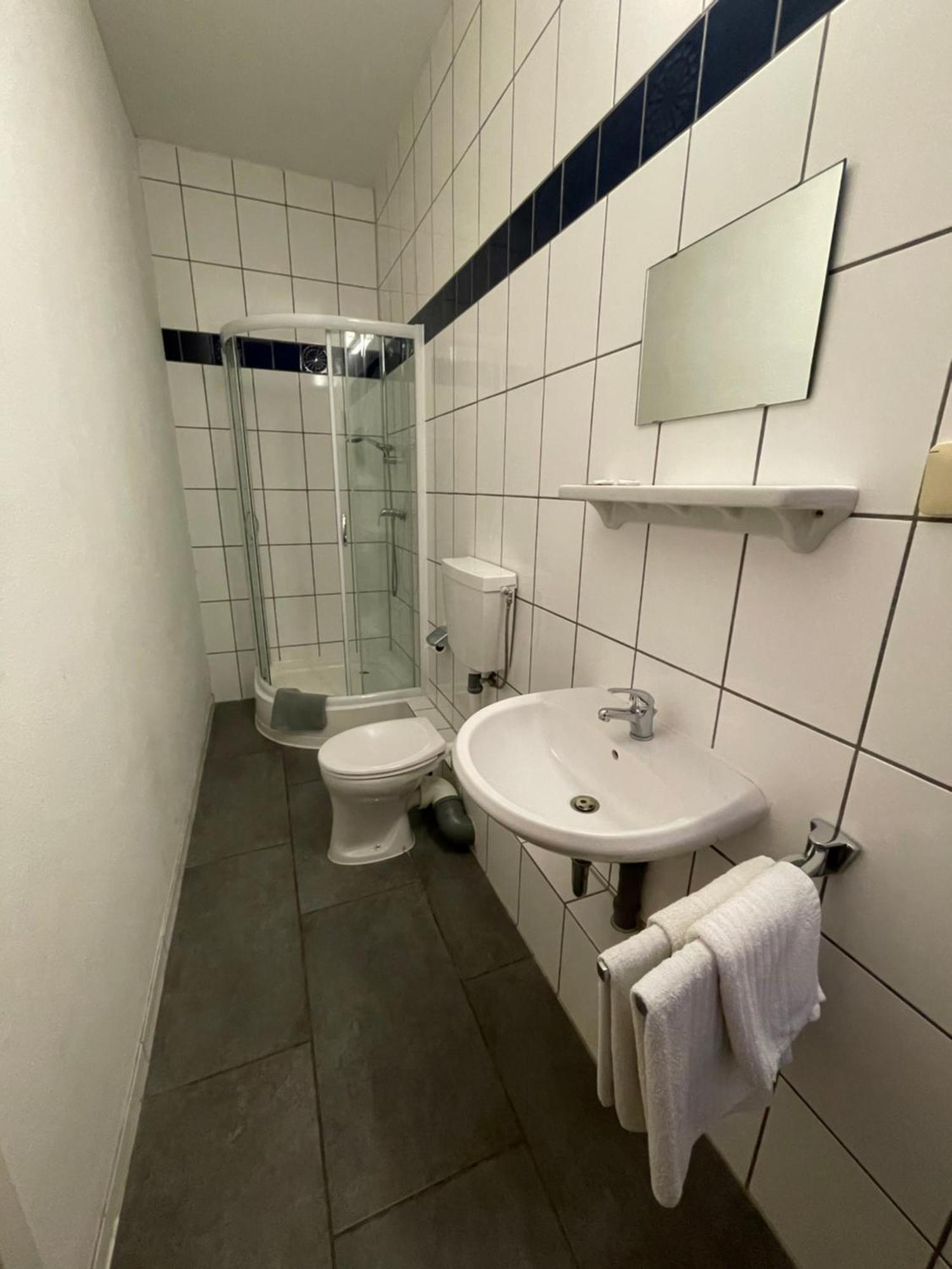 Haven Hotels - Hotel Am Stadion Leverkusen Szoba fotó